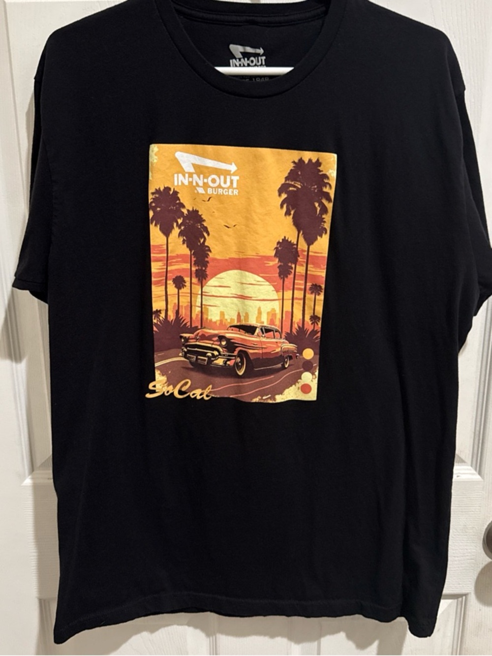IN-N-OUT Black Short-Sleeve Graphic Tee - SoCal Sunset
